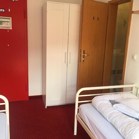 Hostel Der Athleten Garmisch-Partenkirchen Ngoại thất bức ảnh