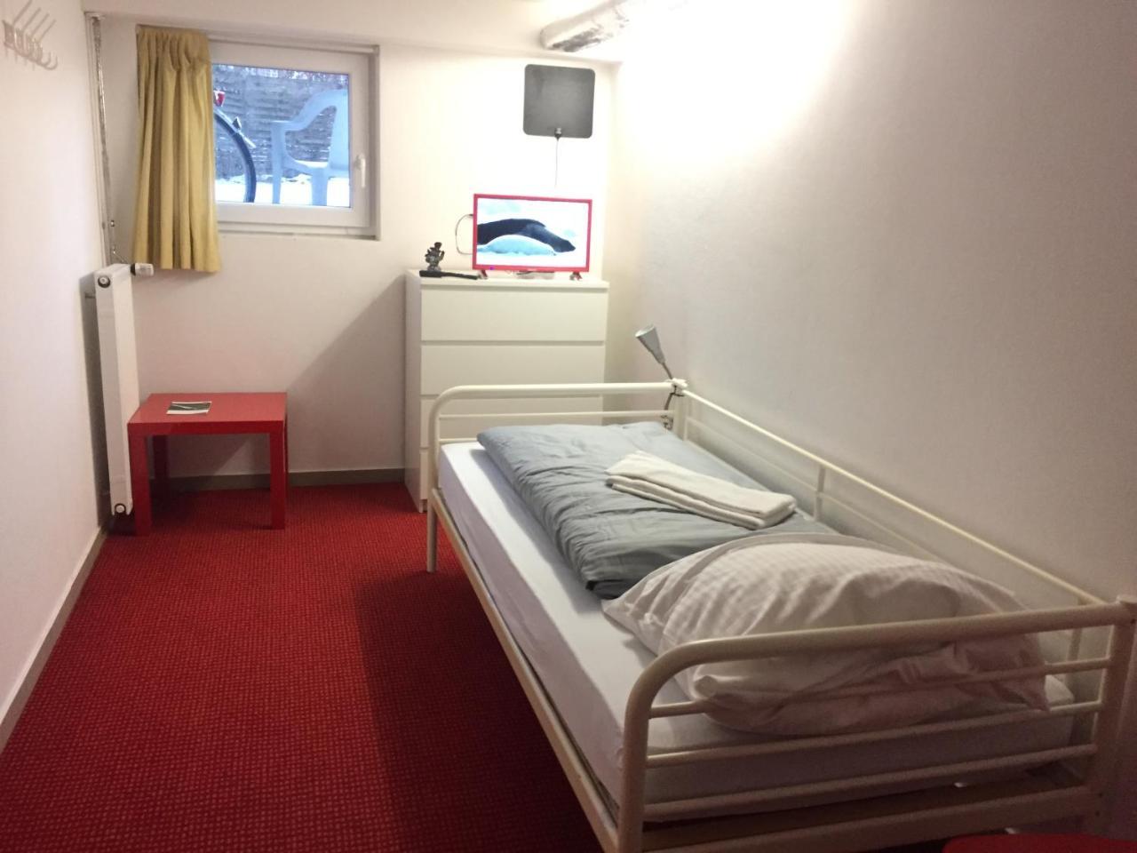 Hostel Der Athleten Garmisch-Partenkirchen Ngoại thất bức ảnh