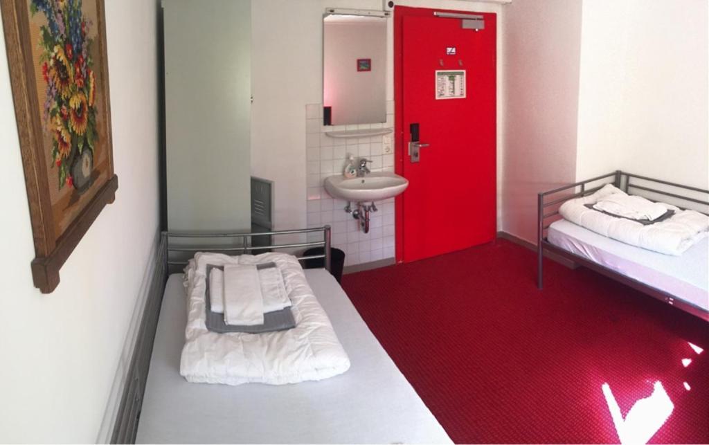 Hostel Der Athleten Garmisch-Partenkirchen Ngoại thất bức ảnh