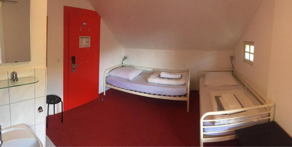 Hostel Der Athleten Garmisch-Partenkirchen Ngoại thất bức ảnh